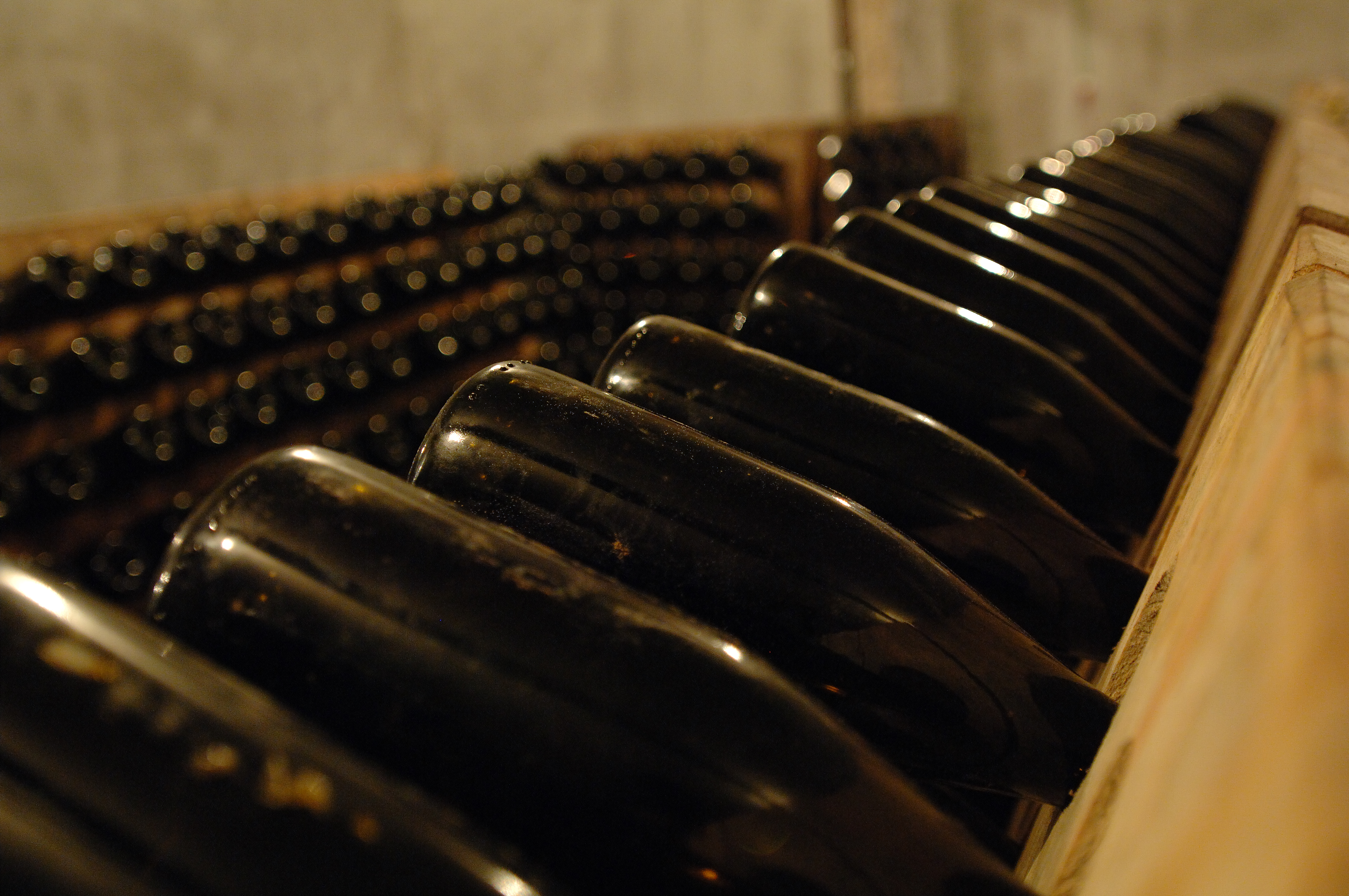 Almoço e prova de vinhos QMF